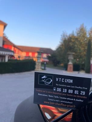 Vtc lyon votre chauffeur prive sur reservation pour vos transferts vip a l hotel les maritonnes